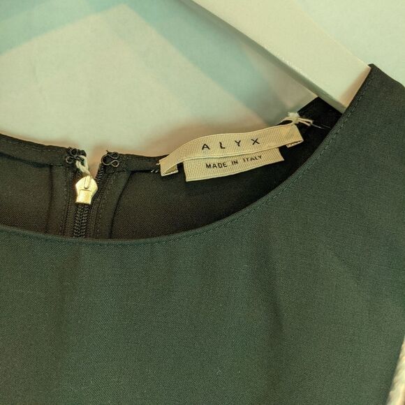 𝅺1027 alyx 9sm black toggle dress M BNWT - Picture 4 of 9